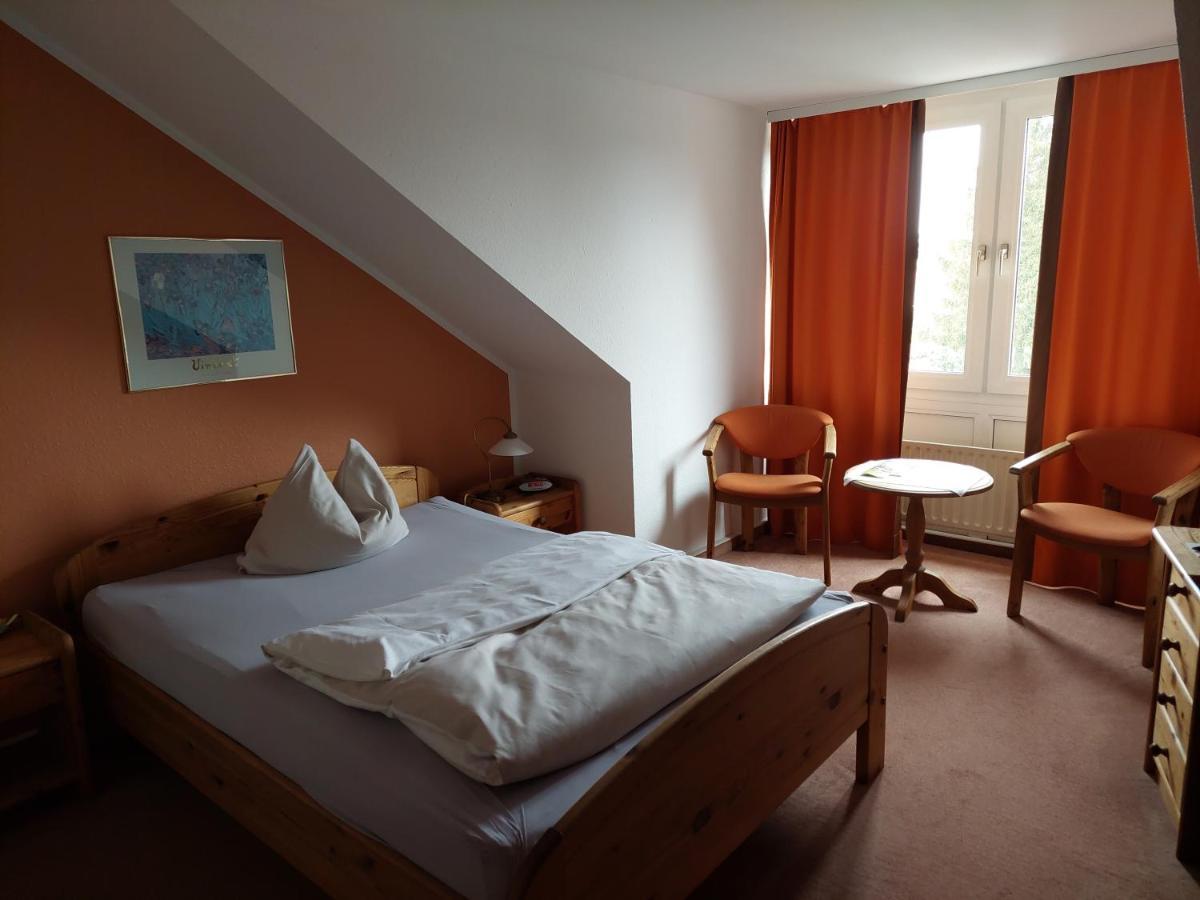 Neustaedter Hof Hotel Garni Neustadt am Rübenberge Dış mekan fotoğraf