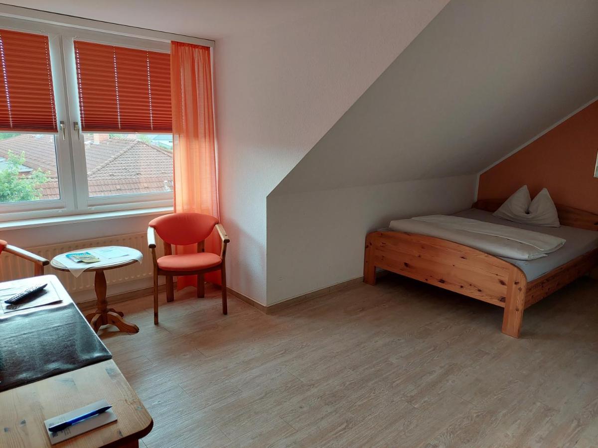 Neustaedter Hof Hotel Garni Neustadt am Rübenberge Dış mekan fotoğraf