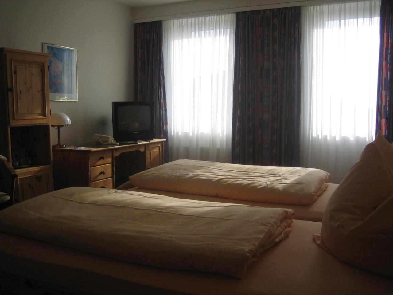 Neustaedter Hof Hotel Garni Neustadt am Rübenberge Dış mekan fotoğraf