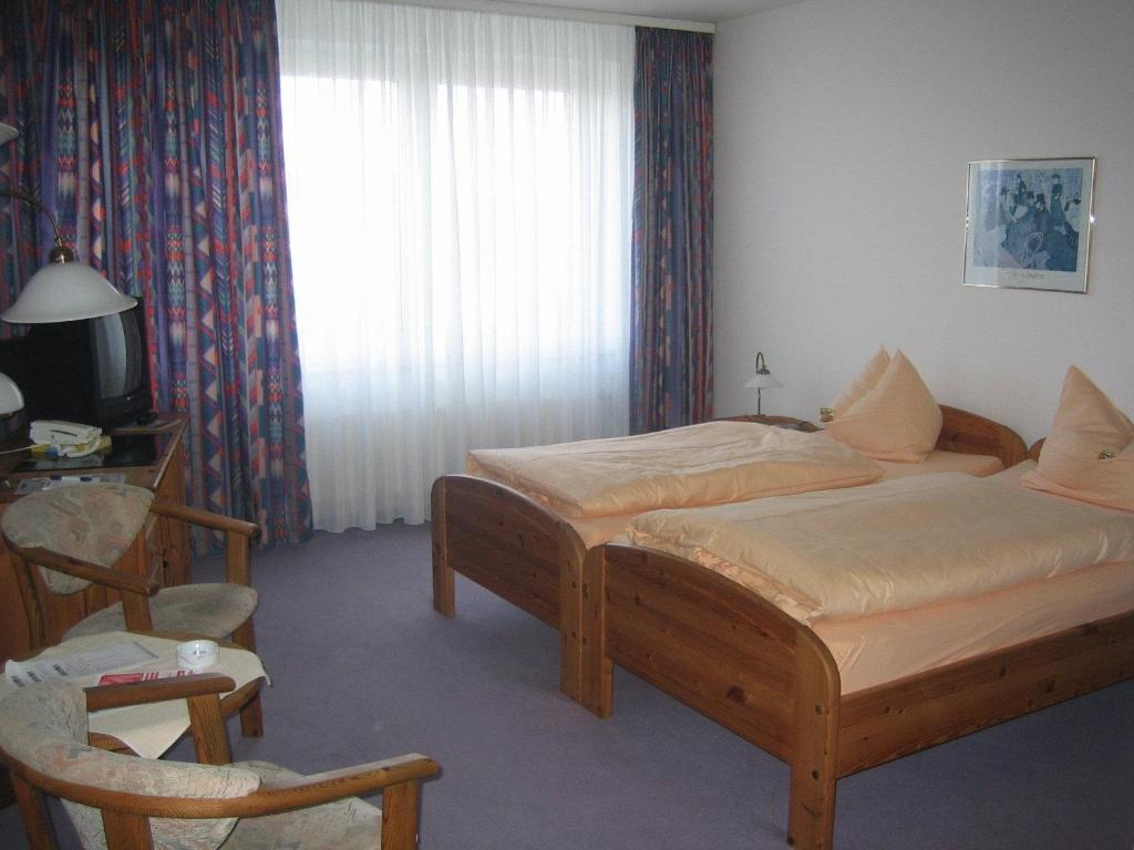 Neustaedter Hof Hotel Garni Neustadt am Rübenberge Dış mekan fotoğraf